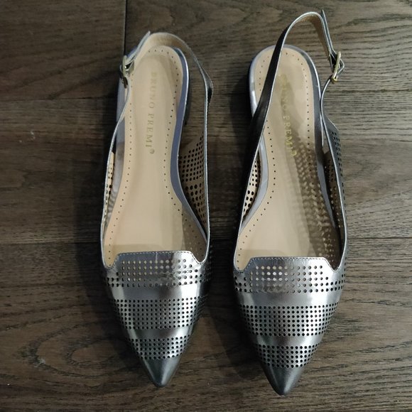 BRUNO PREMI Silver Metallic Leather Pointed Toe Flats Size 40 - Picture 2 of 7